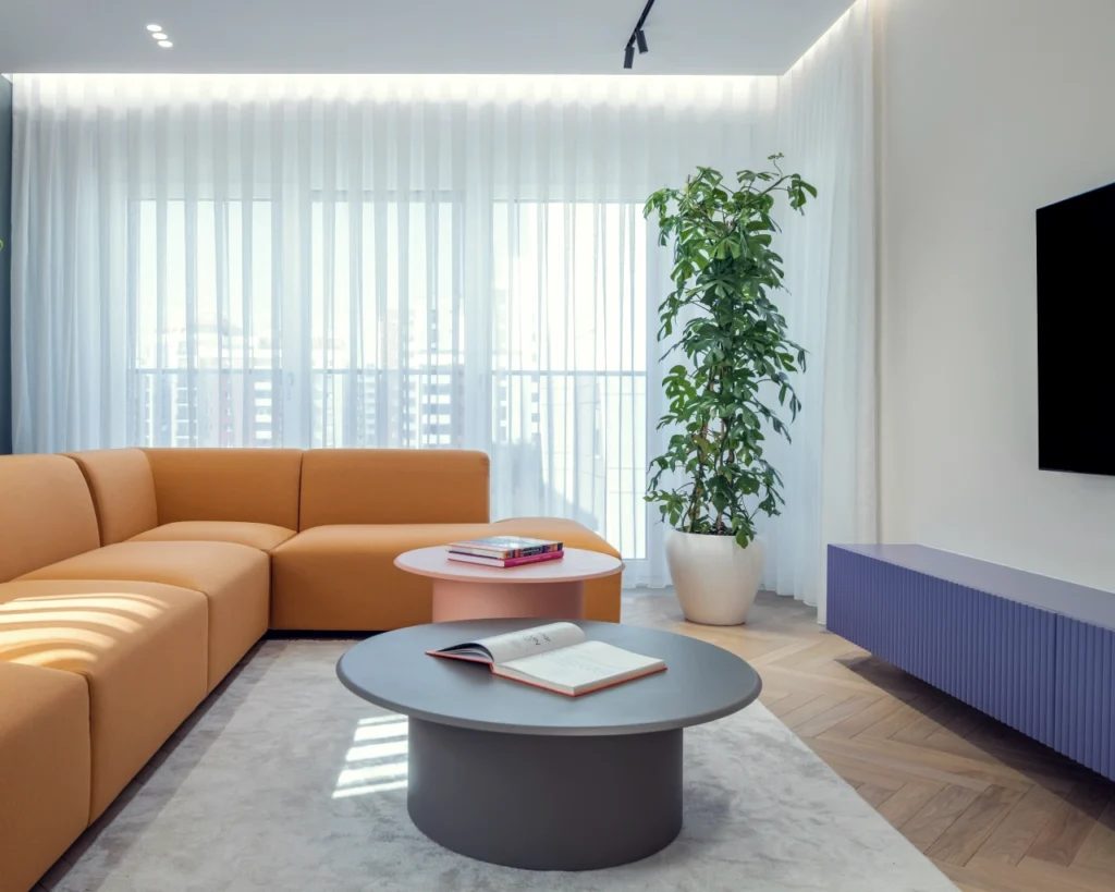 Drage Coffee + Side Tables