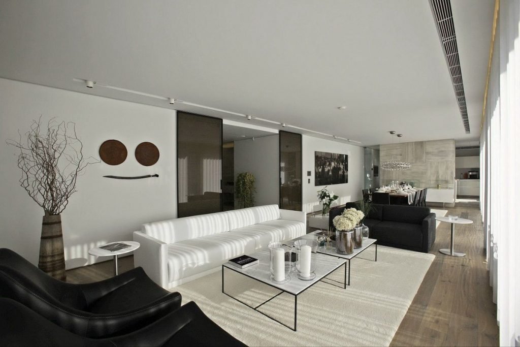 B&T Grey sofa by Tanju Ozelgin.