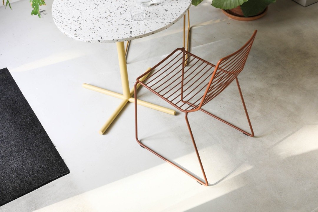 Not Able Table True Design notable table - NUANS