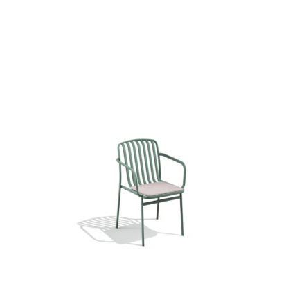 kano outdoor chair with armrests