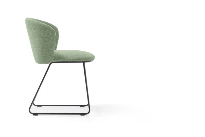 not less chair - Image 3