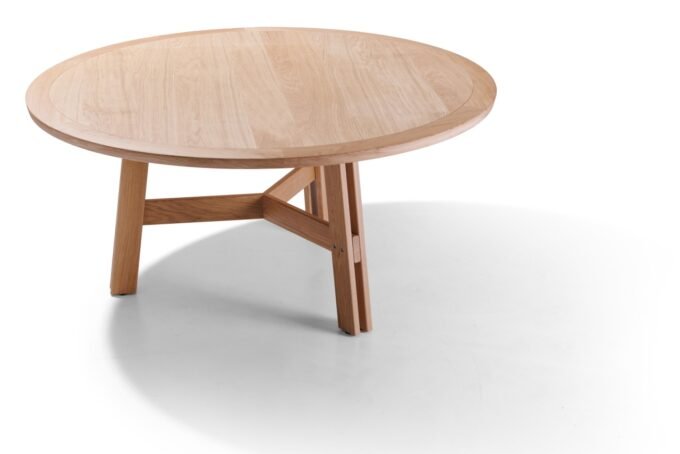 zuel solid wood round table - Image 8