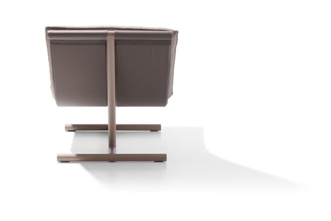 farfalla lounge chair | tubular base - Image 5