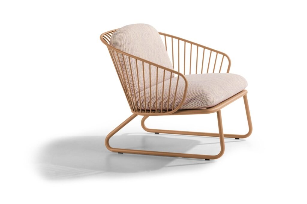 not out lounge chair - NUANS